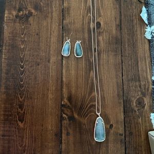 Kendra Scott earrings and necklace set